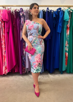 Vestido de fiesta corto con escote gota estampado