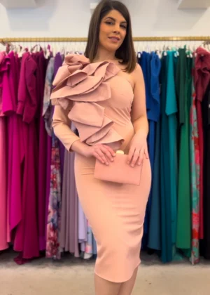 Vestido de fiesta corto con adorno tafetán