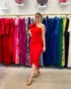 Vestido de fiesta midi con flecos asimétrico