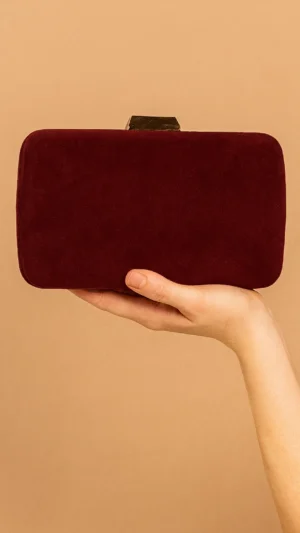 Bolso clutch de antelina granate oscuro