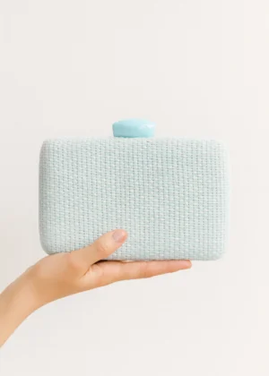Bolso cltuch de fiesta de rafia azul claro