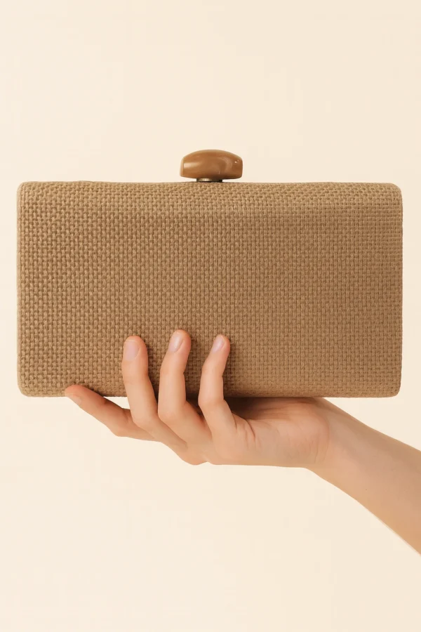 Bolso clutch de rafia rectagular marrón