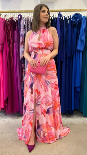 Vestido de fiesta largo estampado con escote halter
