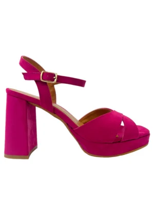 Sandalias con tacón ancho y plataforma ante fucsia