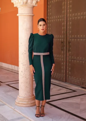 Vestido de fiesta midi con pasamanería