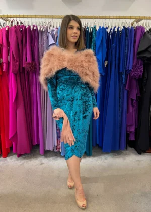 Vestido de fiesta corto de terciopelo