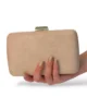 Bolso clutch de antelina nude Bolso clutch de antelina nude