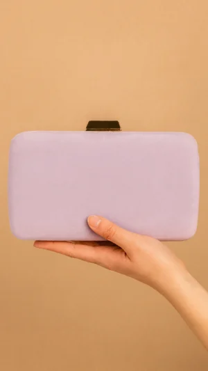 Bolso clutch de antelina lila