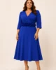 Vestido midi azul tinta con falda de vuelo y flores de tela Vestido midi azul tinta con falda de vuelo y flores de tela