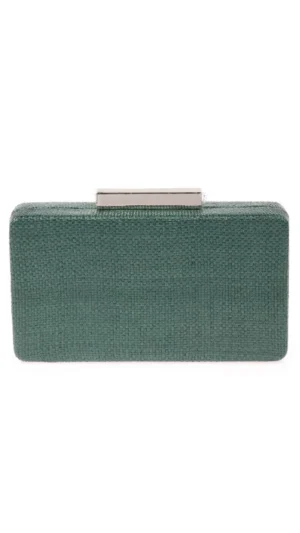 Clutch de rafia verde con cierre plateado