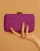 Bolso clutch de antelina violeta
