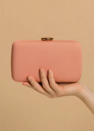 Bolso clutch de tela nude