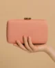 Bolso clutch de tela nude