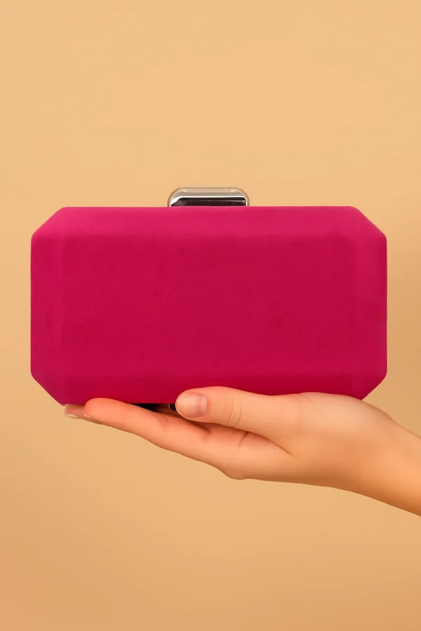 Bolso clutch de antelina fucsia con plata