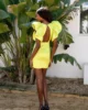 Vestido corto lima de tafetán con volantes