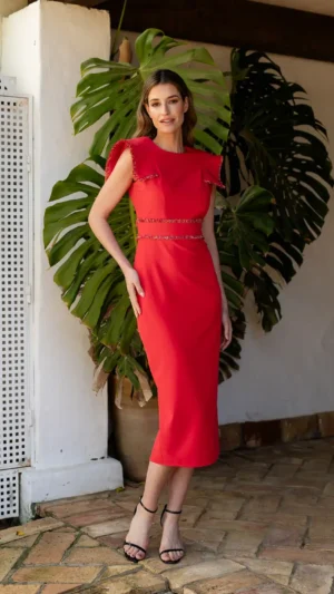 Vestido midi coral con detalle flecos