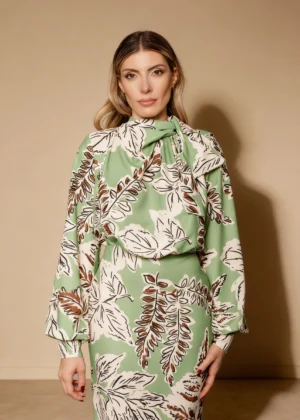 Vestido de fiesta midi estampado con lazada al cuello