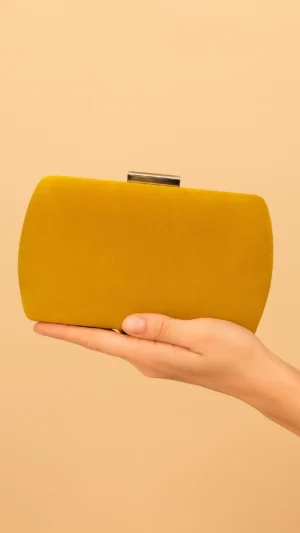 Bolso clutch de fiesta antelina mostaza
