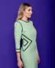 Vestido de fiesta midi recto con vivos negros verde