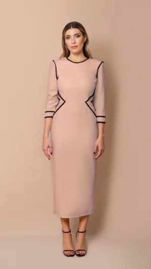 Vestido de fiesta midi recto con vivos negros nude