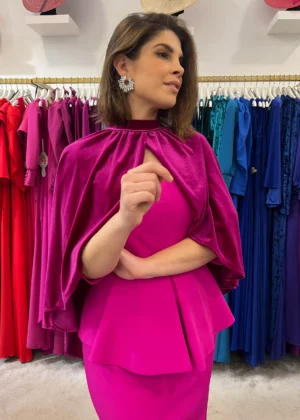 Capa de terciopelo corta fucsia