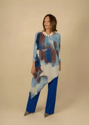 Ylma modas vestidos de fiesta, novia y comunión Conjunto de pantalón azul con cuerpo asimétrico estampado