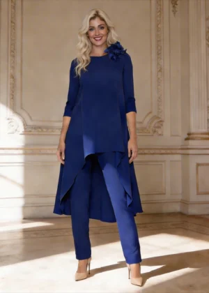 Ylma modas vestidos de fiesta, novia y comunión Conjunto pantalón y casaca azul tinta con flor