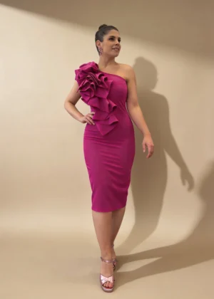 Vestido midi asimétrico con volantes