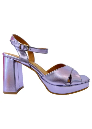 Sandalias de tacón ancho y plataforma metalizadas lilas
