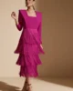 Vestido midi fucsia con flecos en cascada Vestido midi fucsia con flecos en cascada
