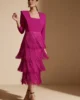 Vestido midi fucsia con flecos en cascada Vestido midi fucsia con flecos en cascada