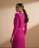 Vestido midi fucsia con flecos en cascada Vestido midi fucsia con flecos en cascada