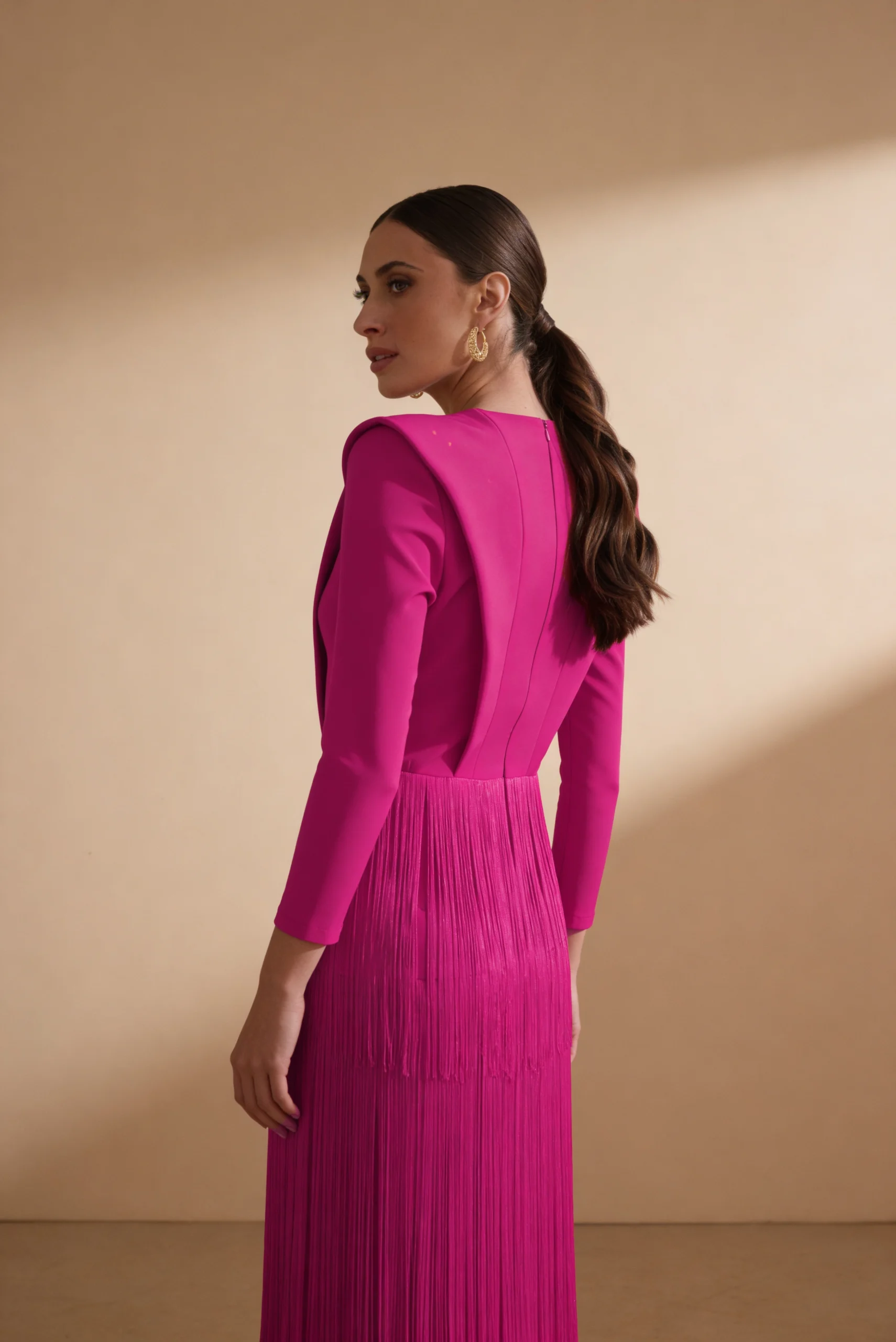 7790_fucsia1 copia Vestido midi fucsia con flecos en cascada