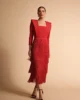 Vestido midi rojo con flecos en cascada Vestido midi rojo con flecos en cascada
