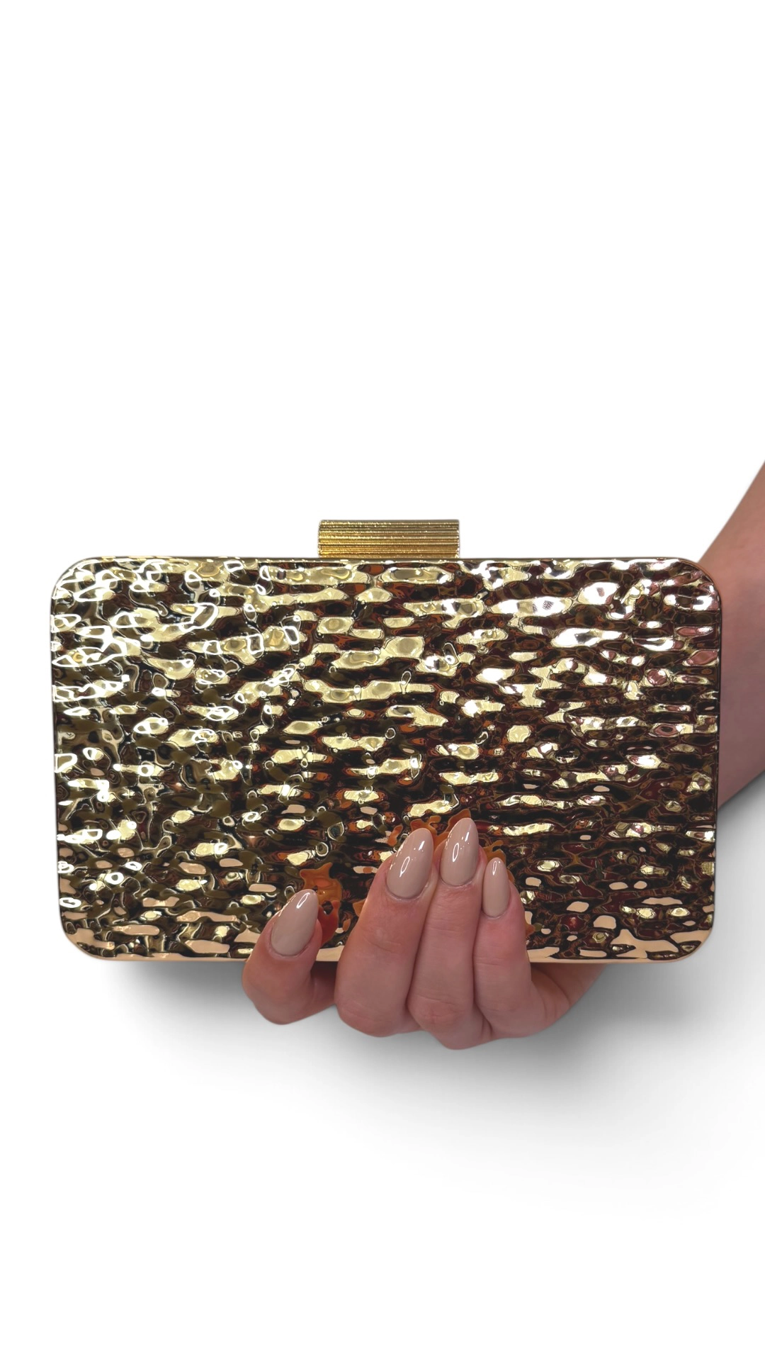 20782 (1) copia Bolso clutch dorado rectangular de metal