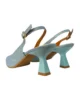 Zapato azul celeste con tacón bajo Zapato azul celeste con tacón bajo