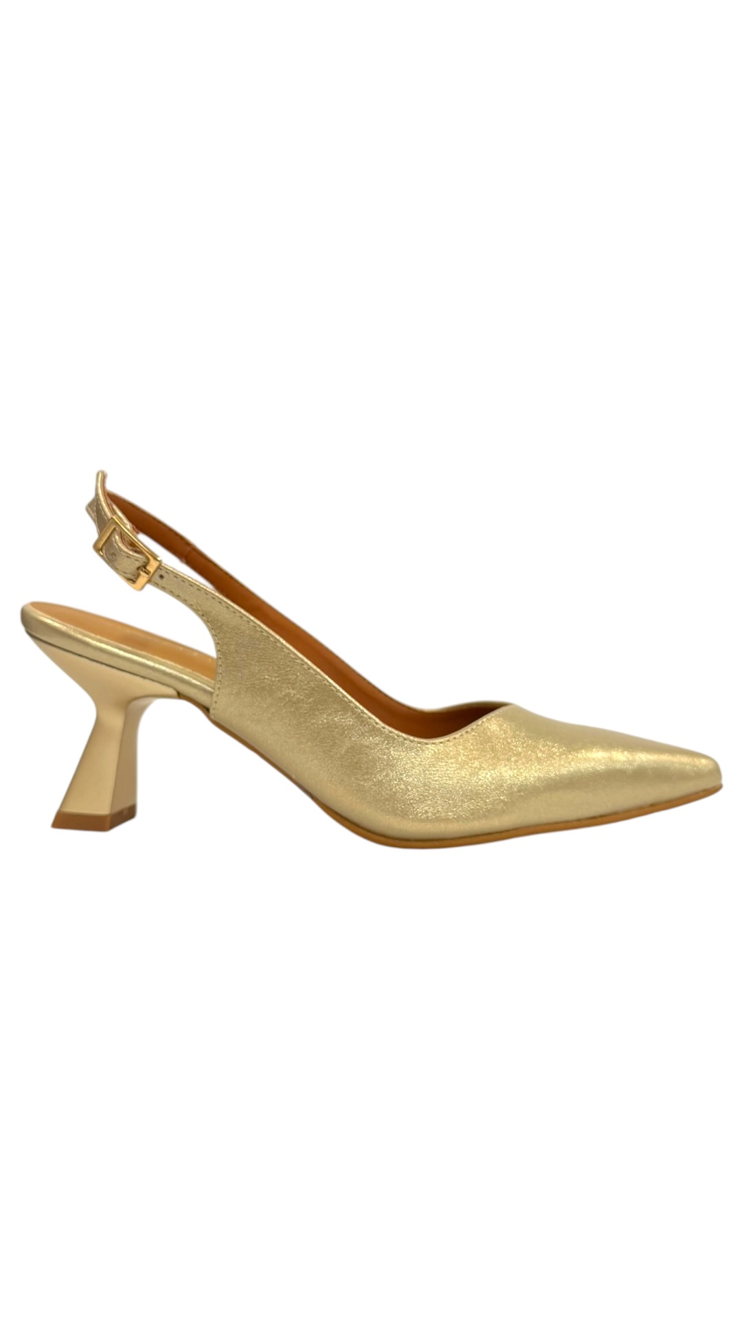 2315BD_dorado copia Zapato dorado con tacón bajo