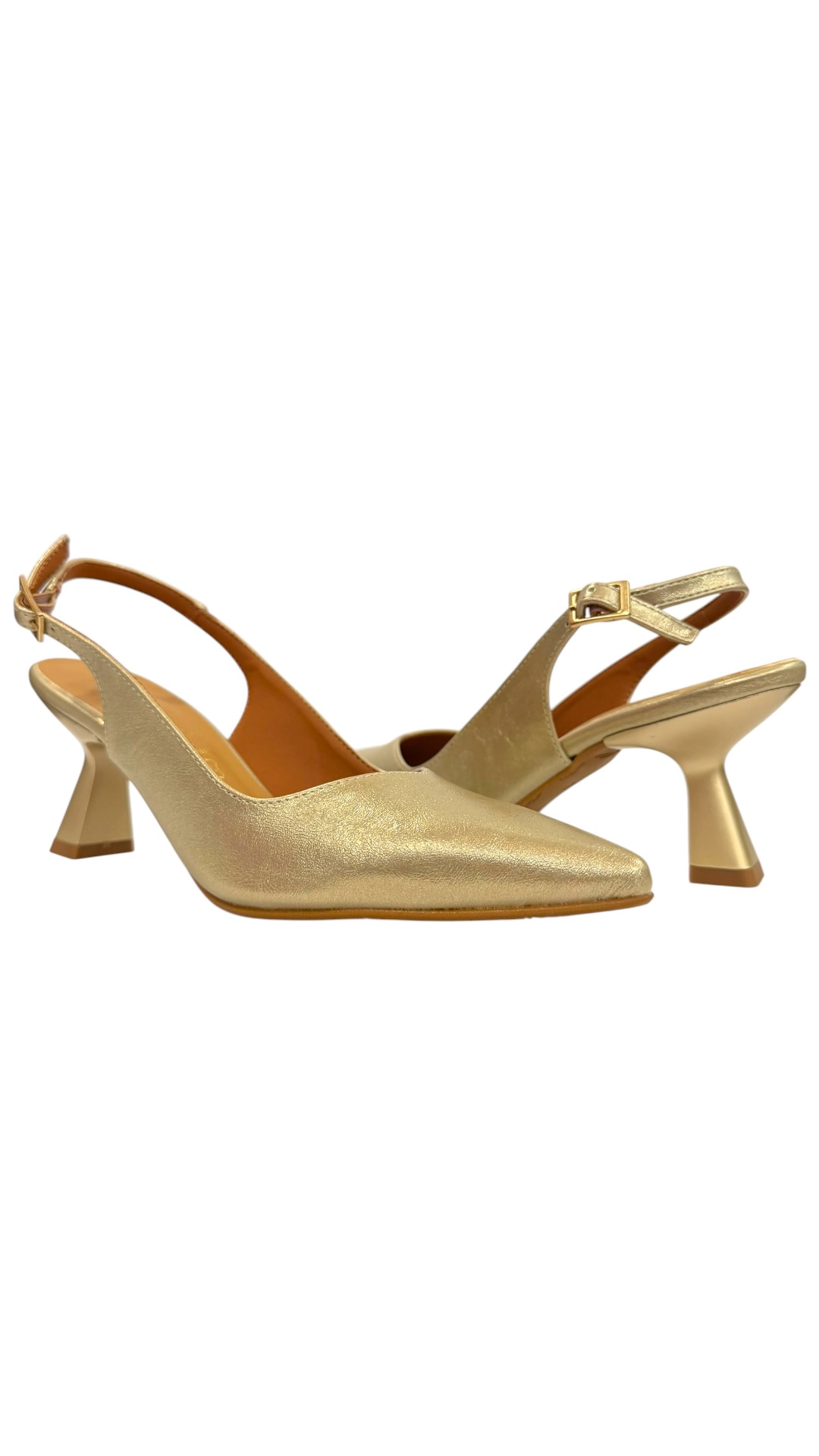2315BD_dorado1 copia Zapato dorado con tacón bajo