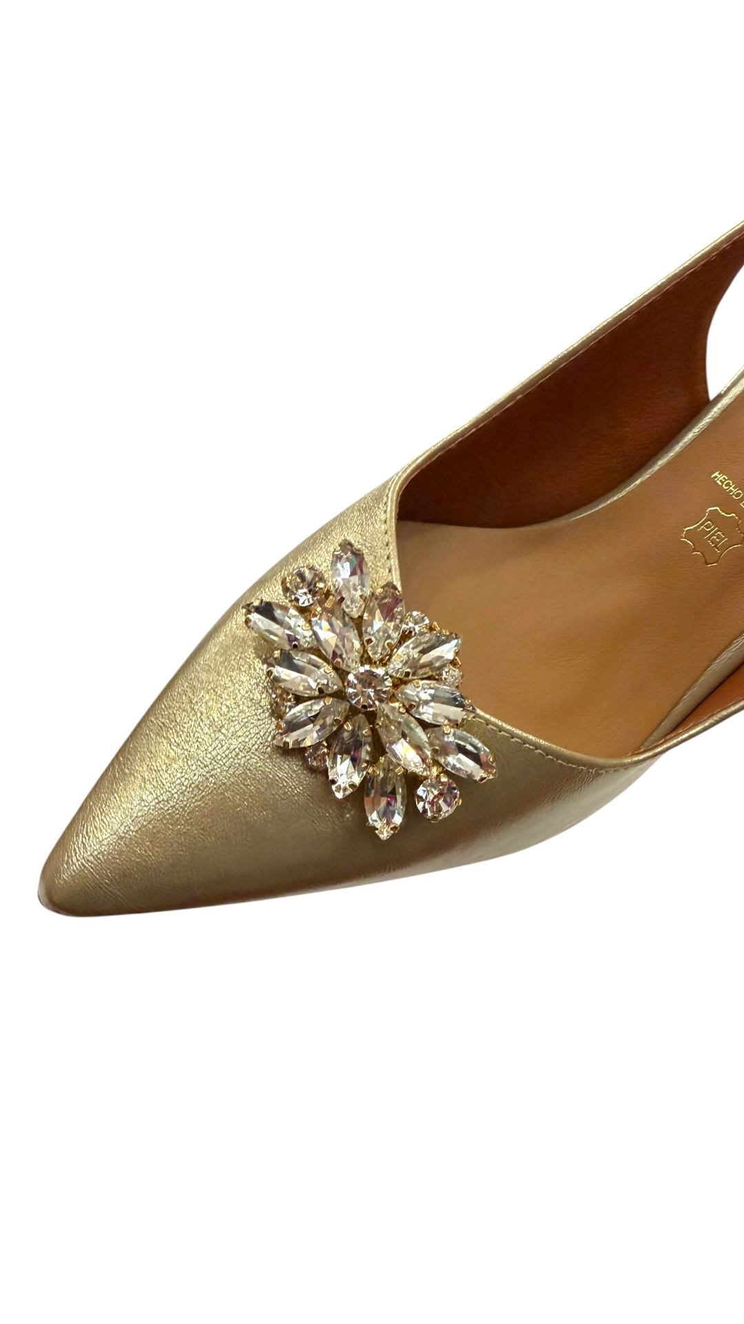 2315BD_dorado4 copia Zapato dorado con tacón bajo