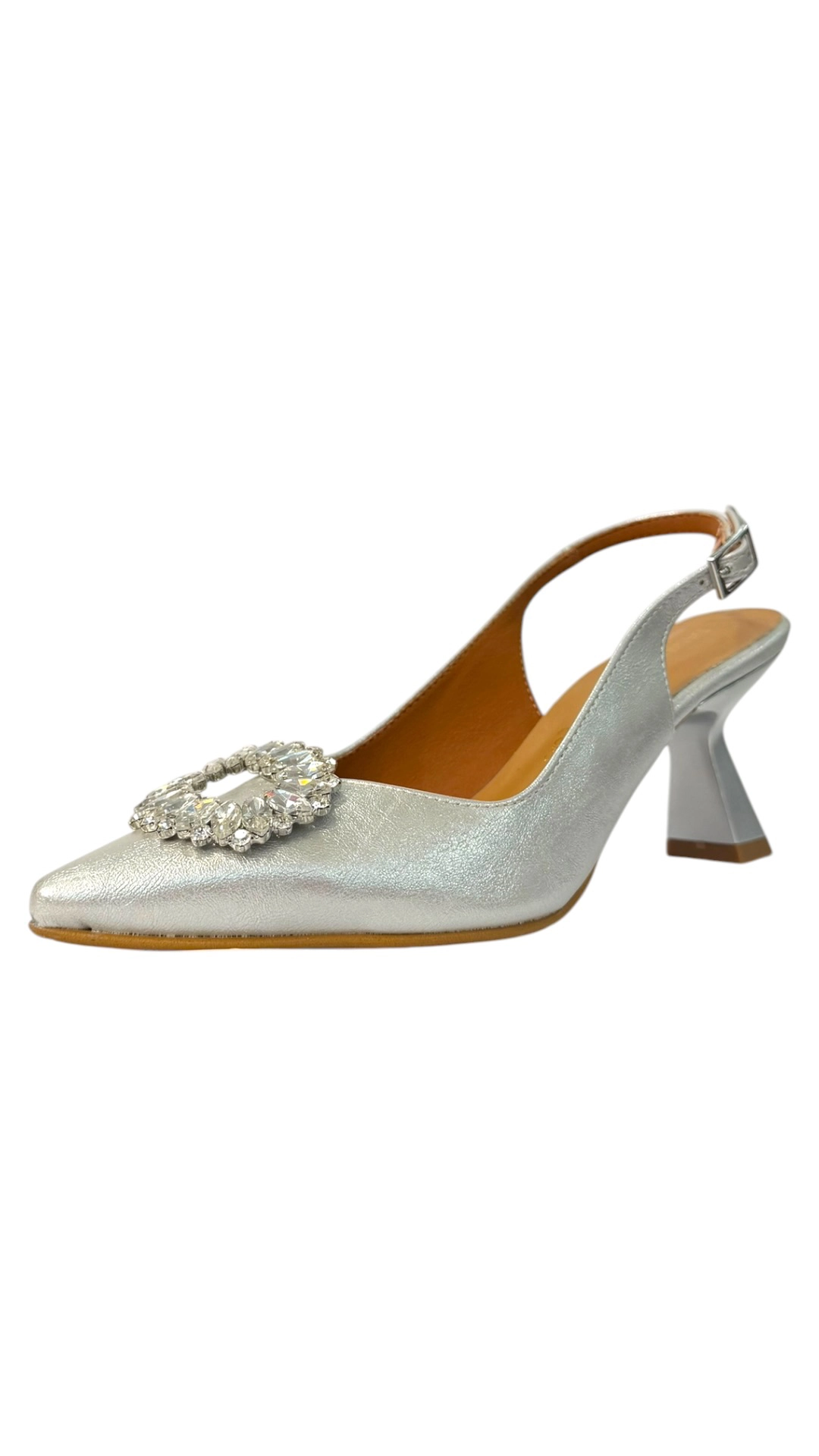 2315BD_plata4 copia Zapato plateado con tacón bajo