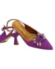 Zapato de raso morado tacón bajo Zapato de raso morado tacón bajo