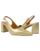 Zapato dorado con tacón ancho bajo Zapato dorado con tacón ancho bajo