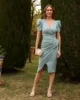 Vestido midi verde pálido y manga corta abullonada Vestido midi verde pálido y manga corta abullonada