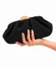 Bolso pochette negro de antelina Bolso pochette negro de antelina