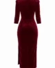 Vestido midi granate de terciopelo con drapeado Vestido midi granate de terciopelo con drapeado