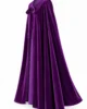 Capa larga de terciopelo morada con lazada Capa larga de terciopelo morada con lazada