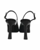 Zapato negro con tacon alto Zapato negro con tacon alto