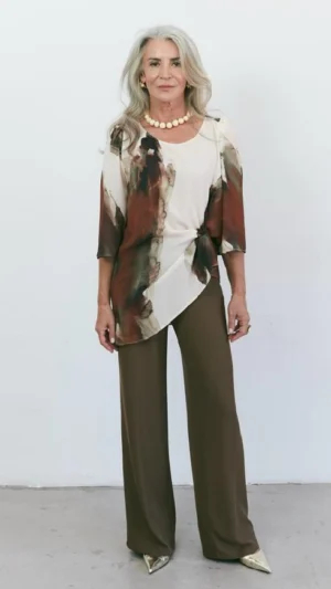 Ylma modas vestidos de fiesta, novia y comunión Conjunto marrón de pantalón y blusa estampada de georgette