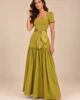 Vestido largo verde oliva con escote cuadrado y falda de gasa Vestido largo verde oliva con escote cuadrado y falda de gasa