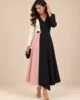 Vestido midi tricolor de crepe negro y rosa con broche dorado